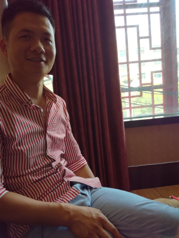 一号车手的第一张照片--岳阳蓝颜知己交友网